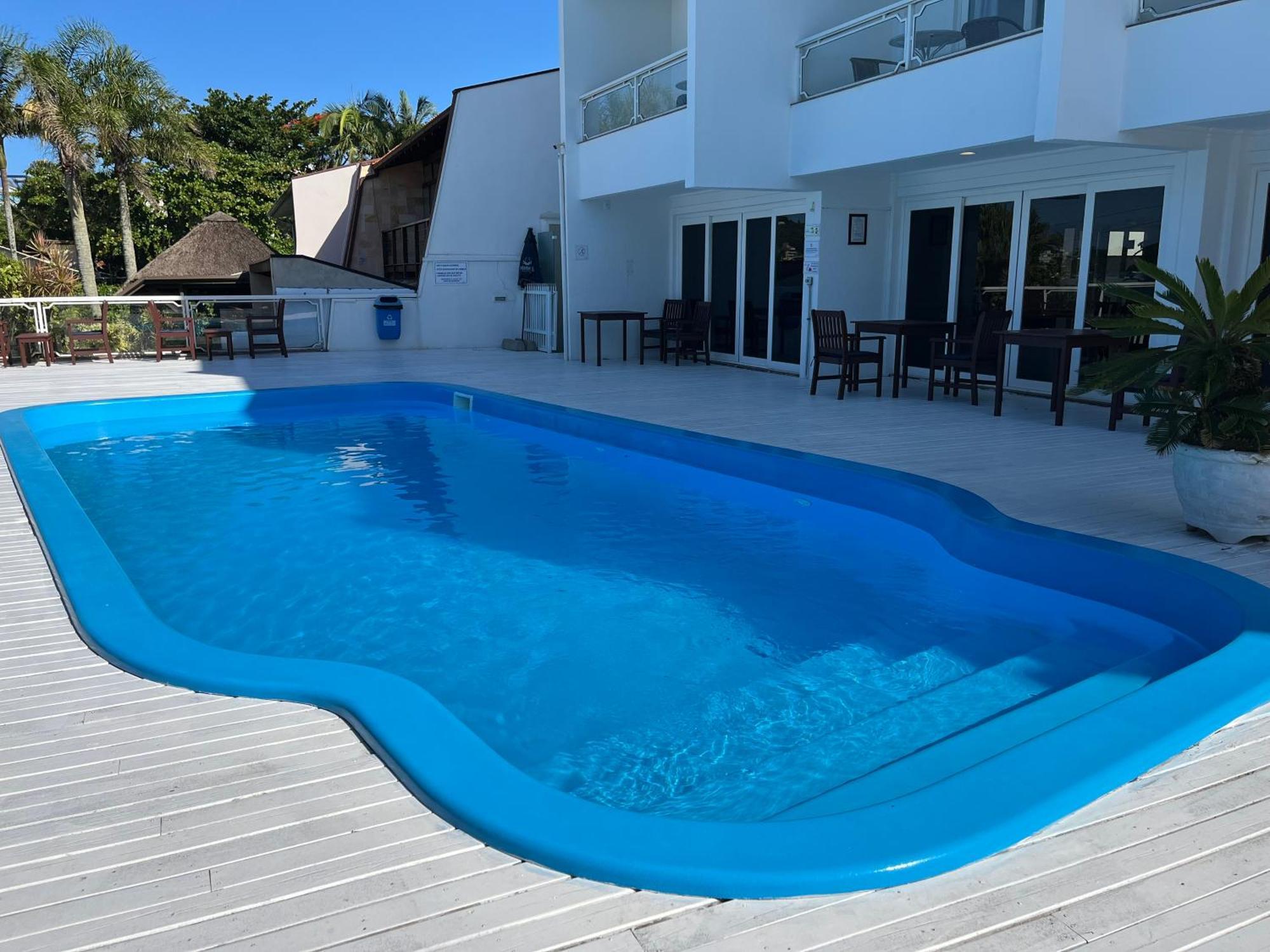 Bombinhas Blue Suites Exterior photo